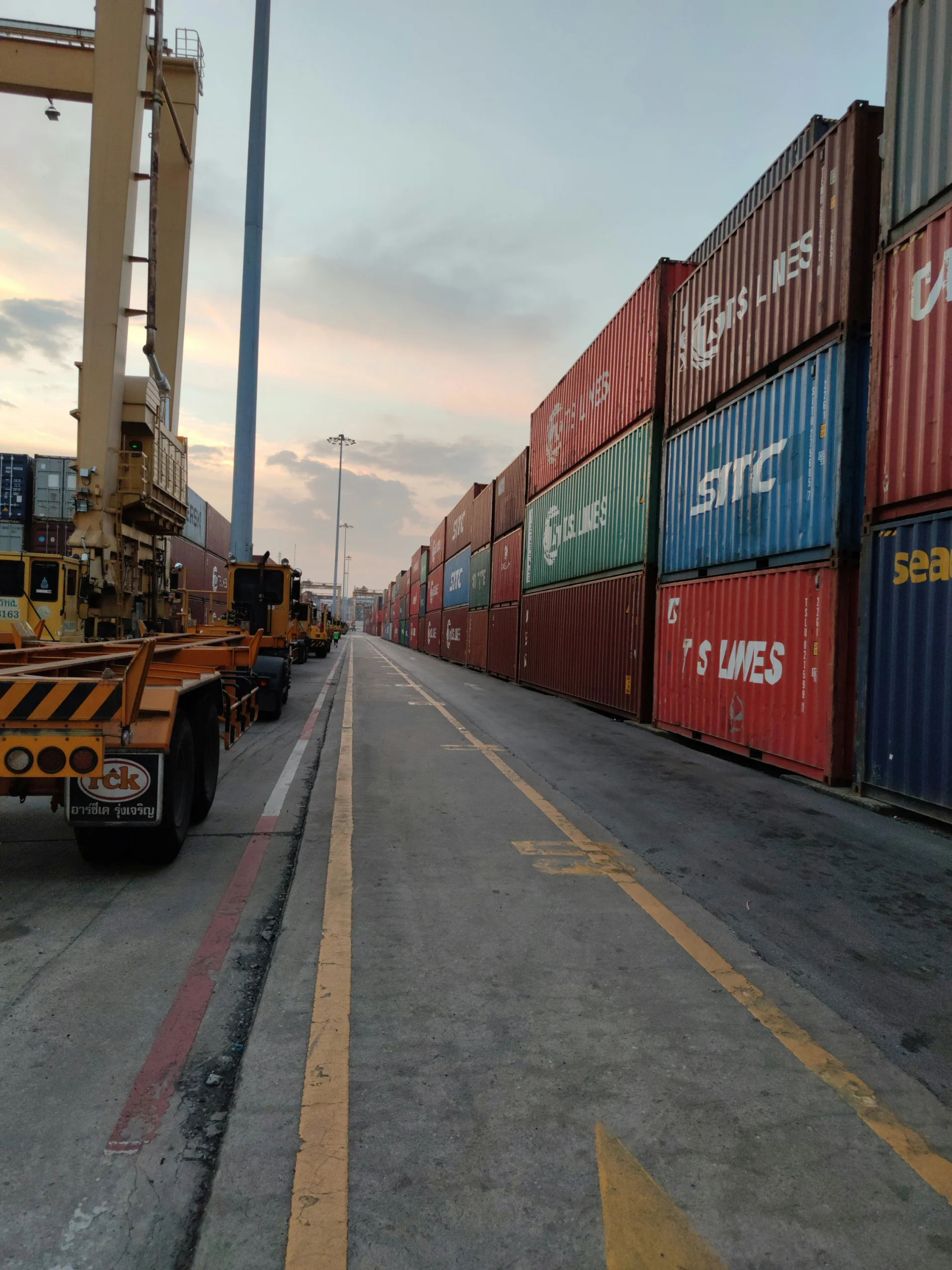 Cargo inspection and customs clearance documentation